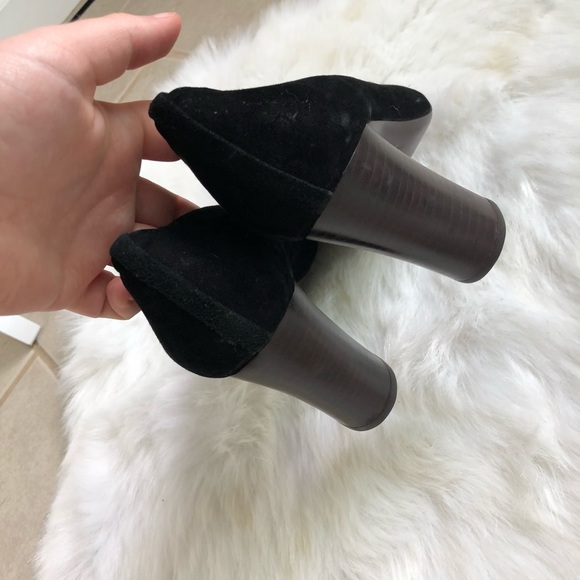 Tory Burch Black Suede Snake Cap Toe Pacey Pumps - Picture 7 of 8